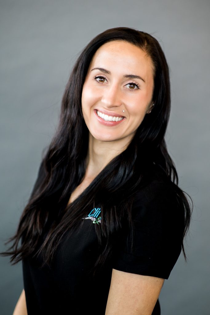 Mikaela Ford, Licensed Advanced Esthetician